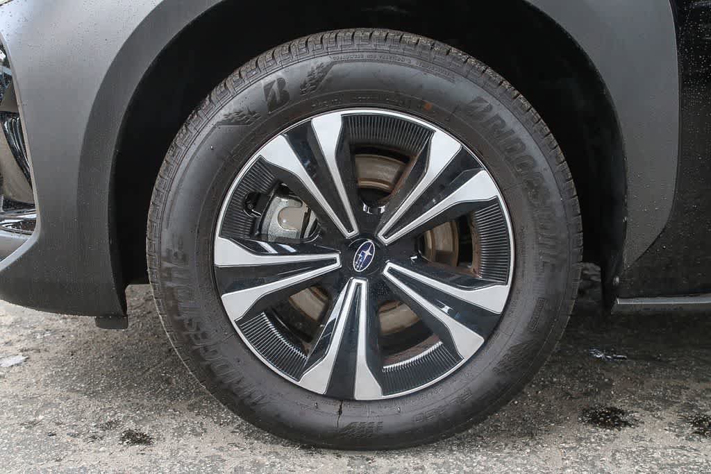 Used 2025 Subaru Solterra Premium image 11