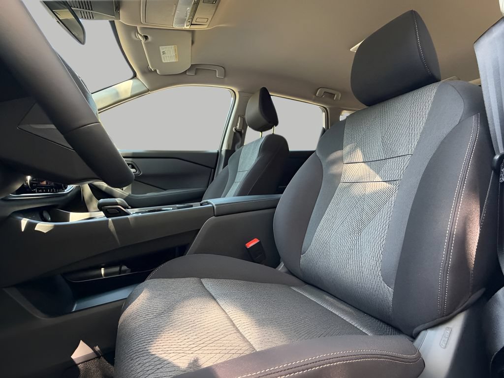New 2026 Nissan Rogue SV AWD/4WD image 17