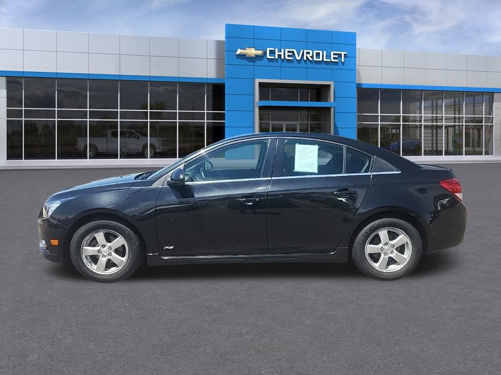 Used 2011 Chevrolet Cruze LT w/ RS Package FWD image 2