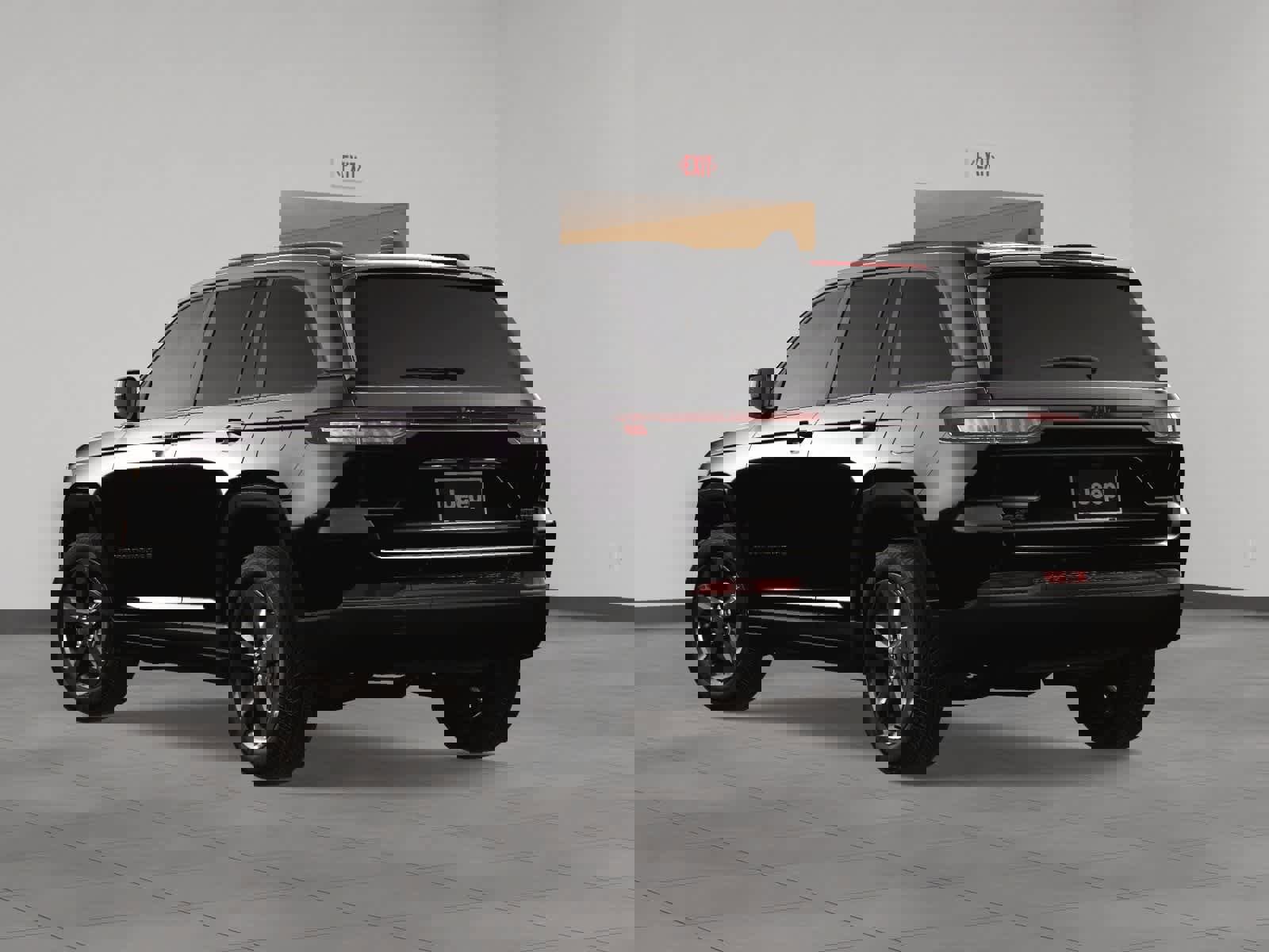 New 2025 Jeep Grand Cherokee Limited image 4