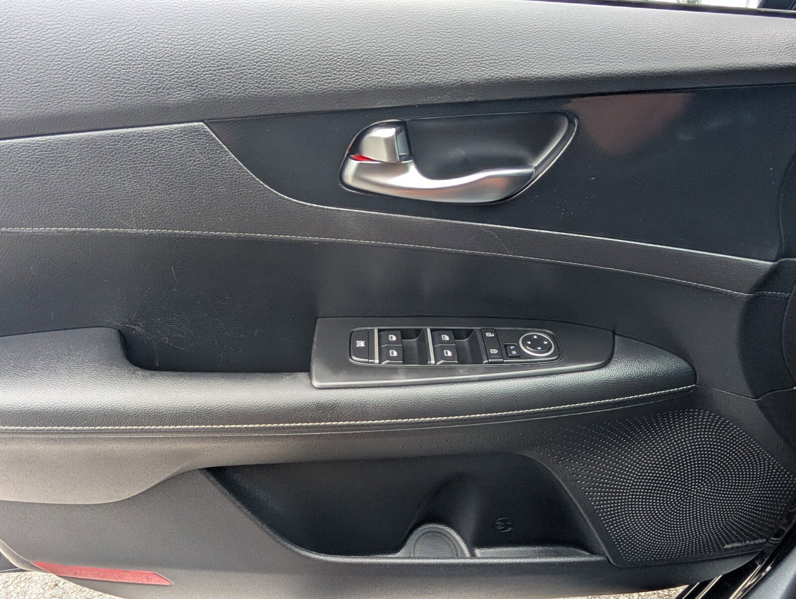 Used 2024 Kia Forte GT-Line w/ GT-Line Premium Package image 39