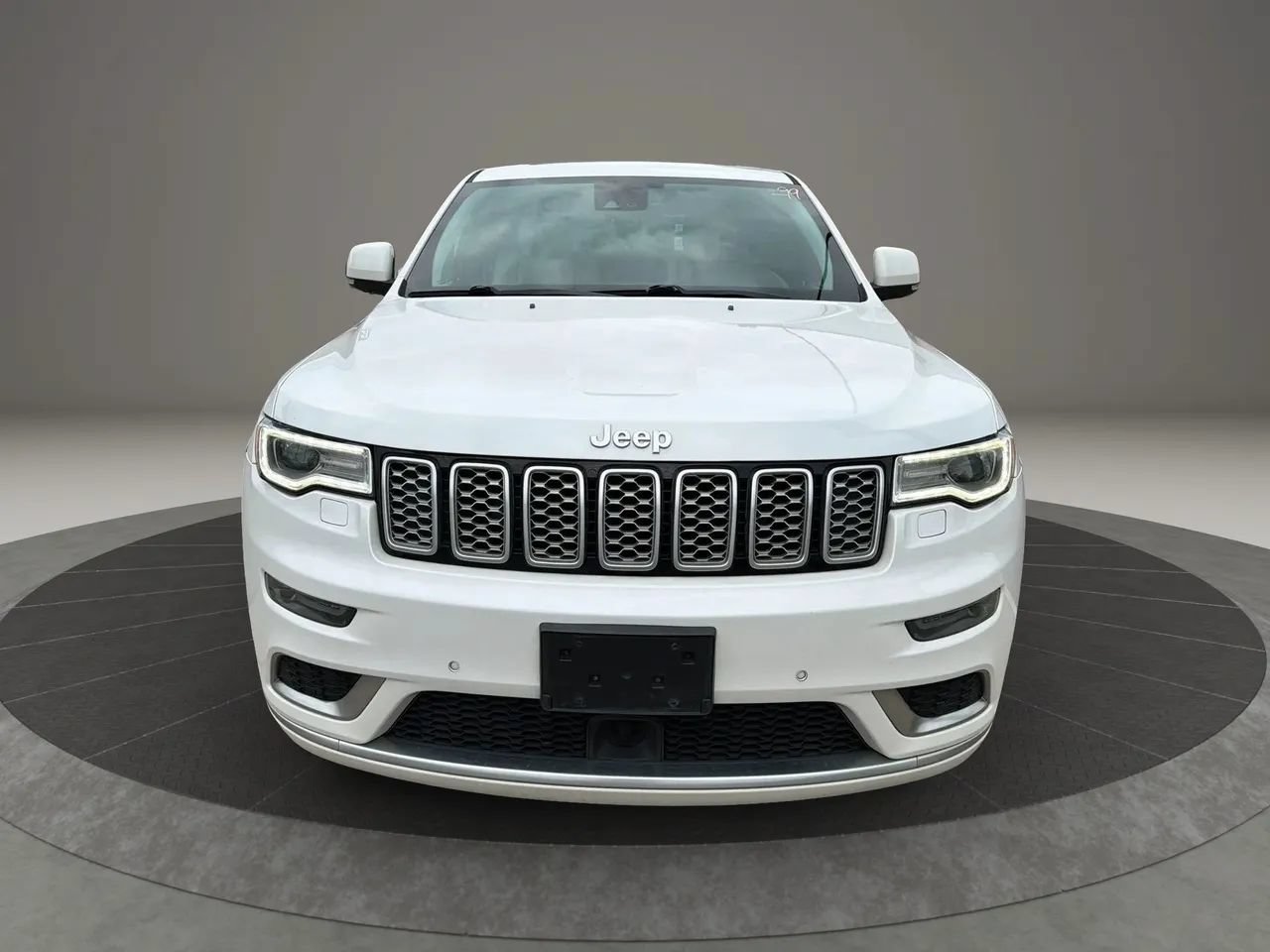 Used 2017 Jeep Grand Cherokee Summit AWD/4WD image 2