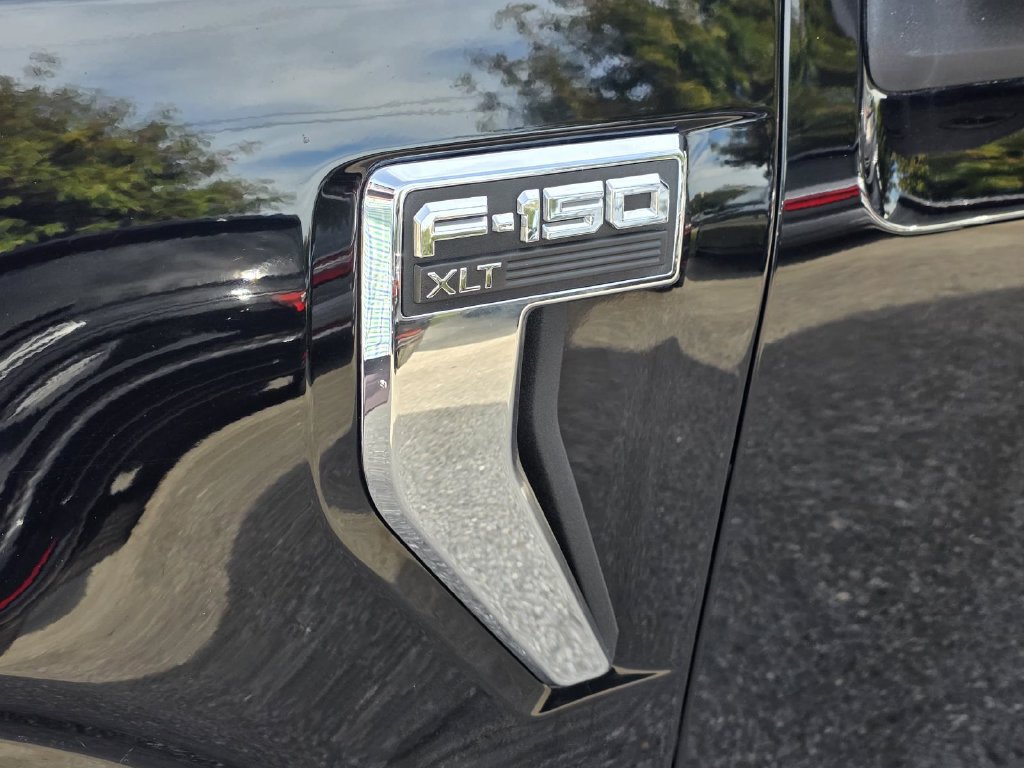 Used 2022 Ford F150 XLT w/ Equipment Group 302A High AWD/4WD image 32