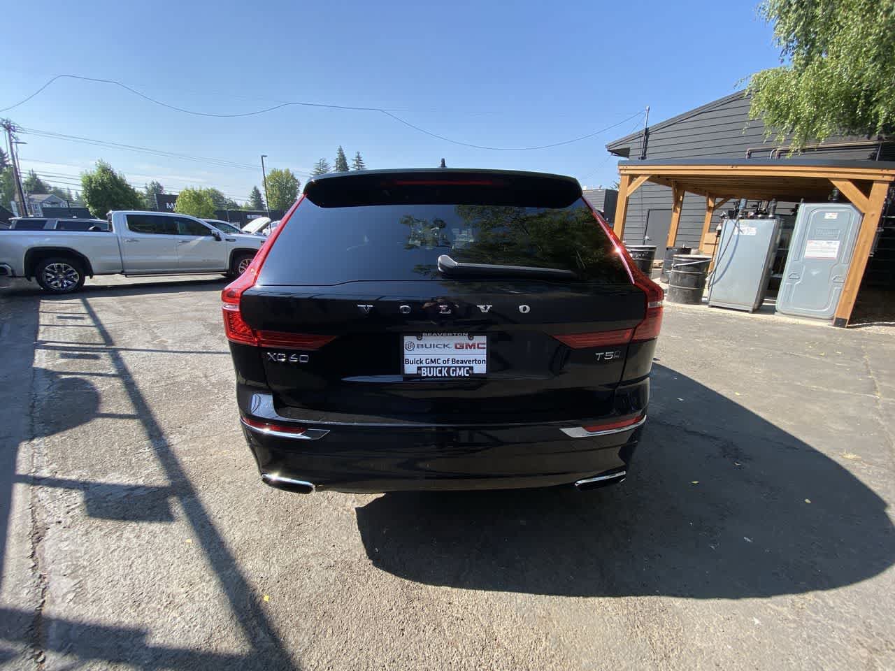 Used 2021 Volvo XC60 T5 Inscription w/ Advanced Package AWD/4WD image 5