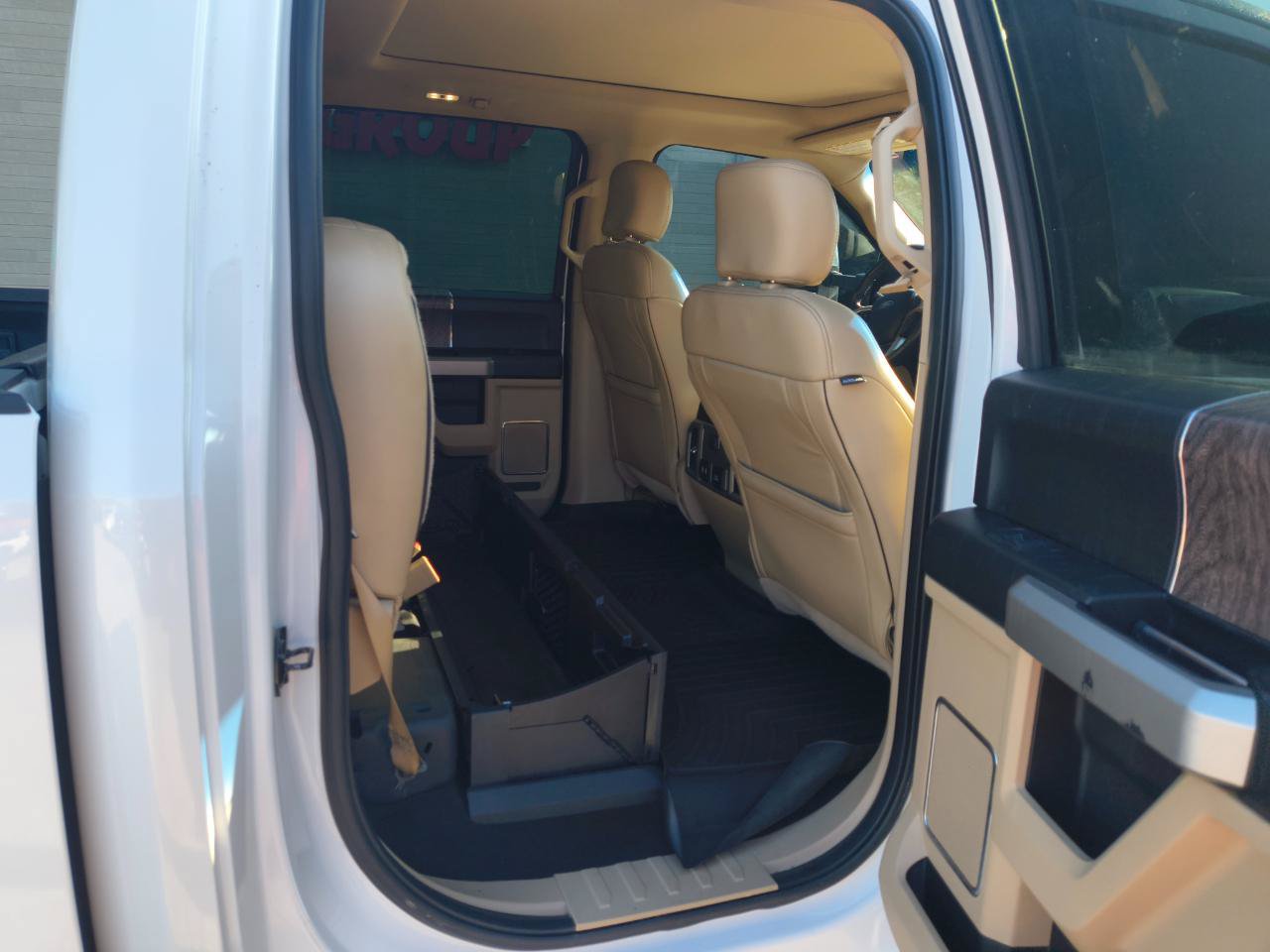 Used 2018 Ford F350 Lariat w/ Lariat Ultimate Package AWD/4WD image 10