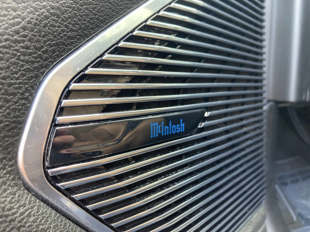 Used 2023 Jeep Grand Cherokee L Summit w/ Advanced Protech Group IV image 64