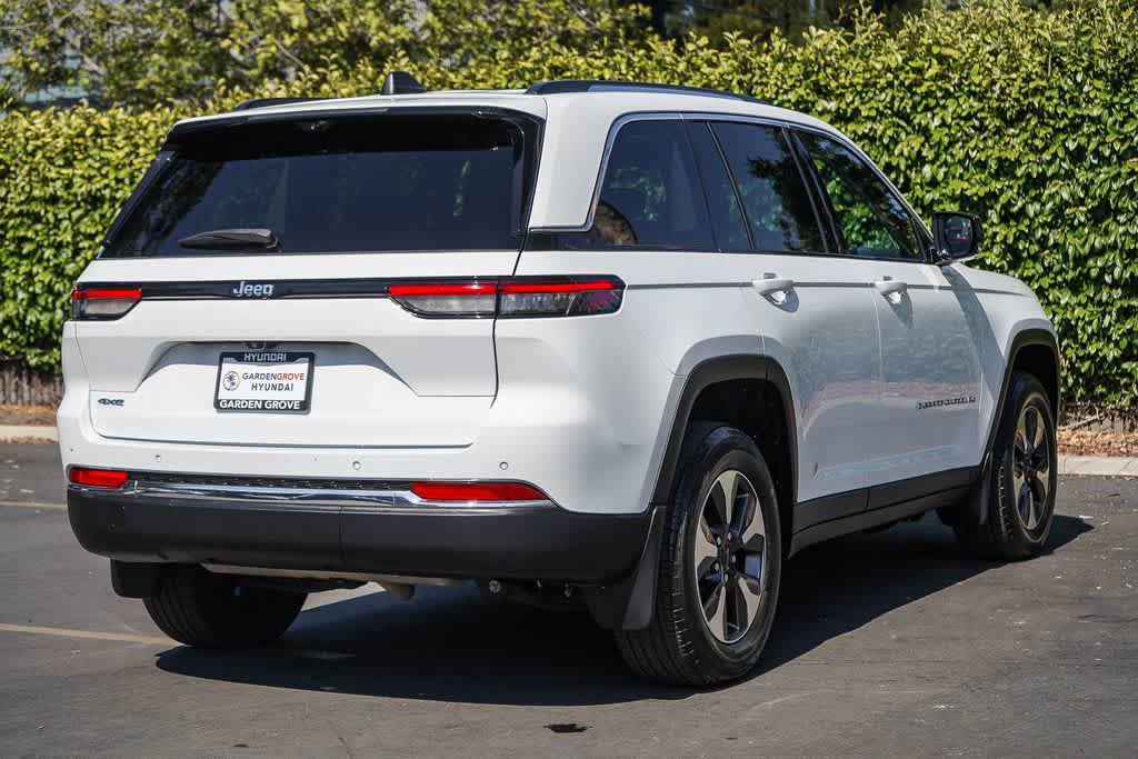 Used 2022 Jeep Grand Cherokee Limited 4xe w/ Luxury Tech Group II AWD/4WD image 6