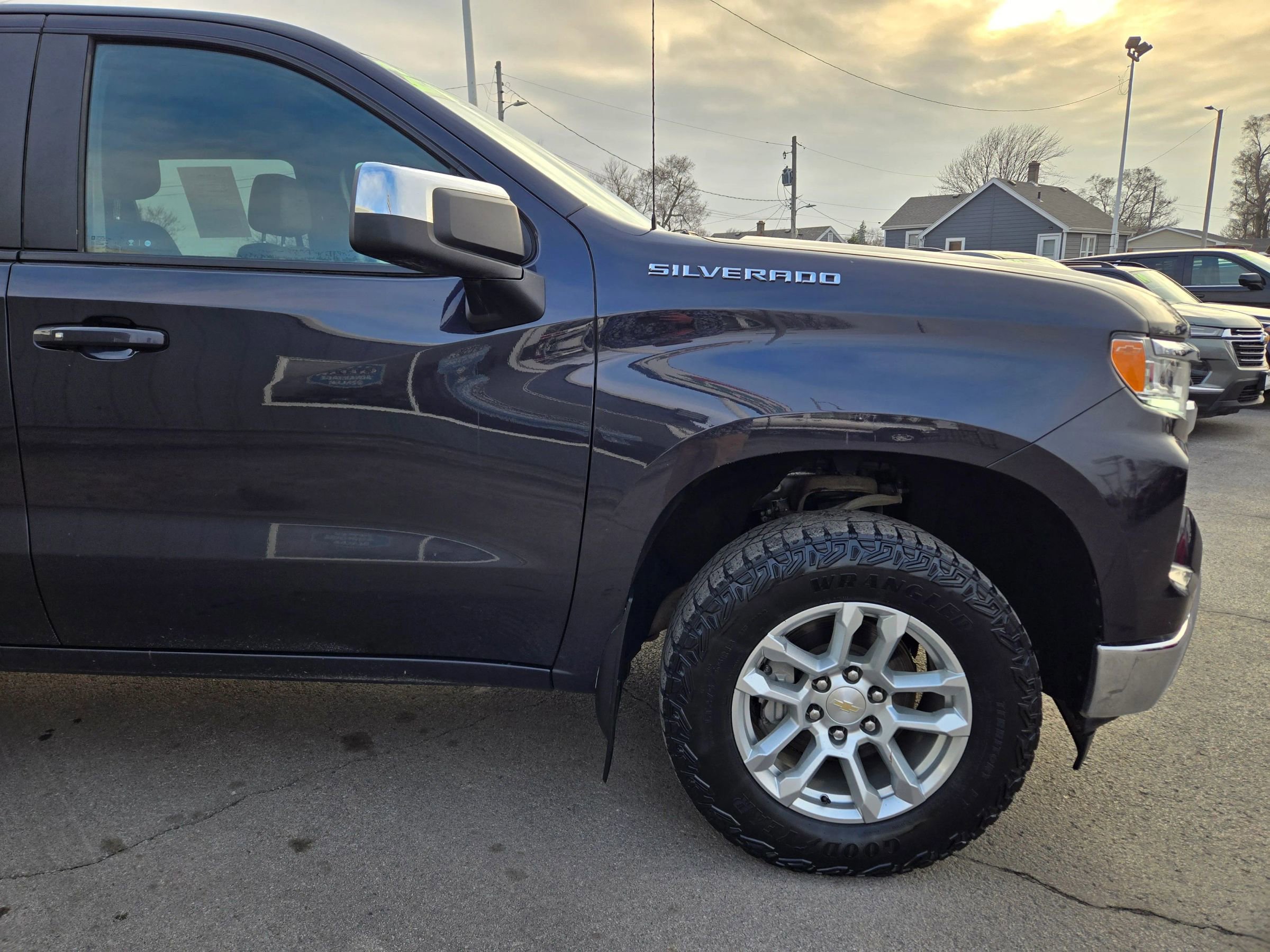Used 2023 Chevrolet Silverado 1500 LT w/ Max Trailering Package image 11