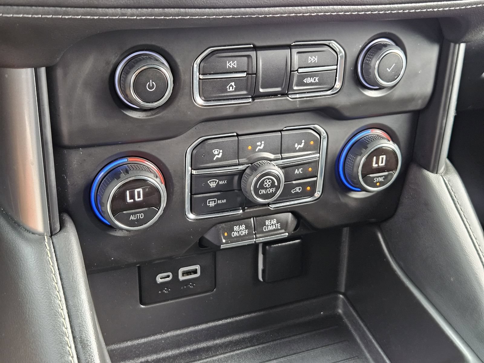 Certified 2023 Chevrolet Tahoe LS RWD image 21