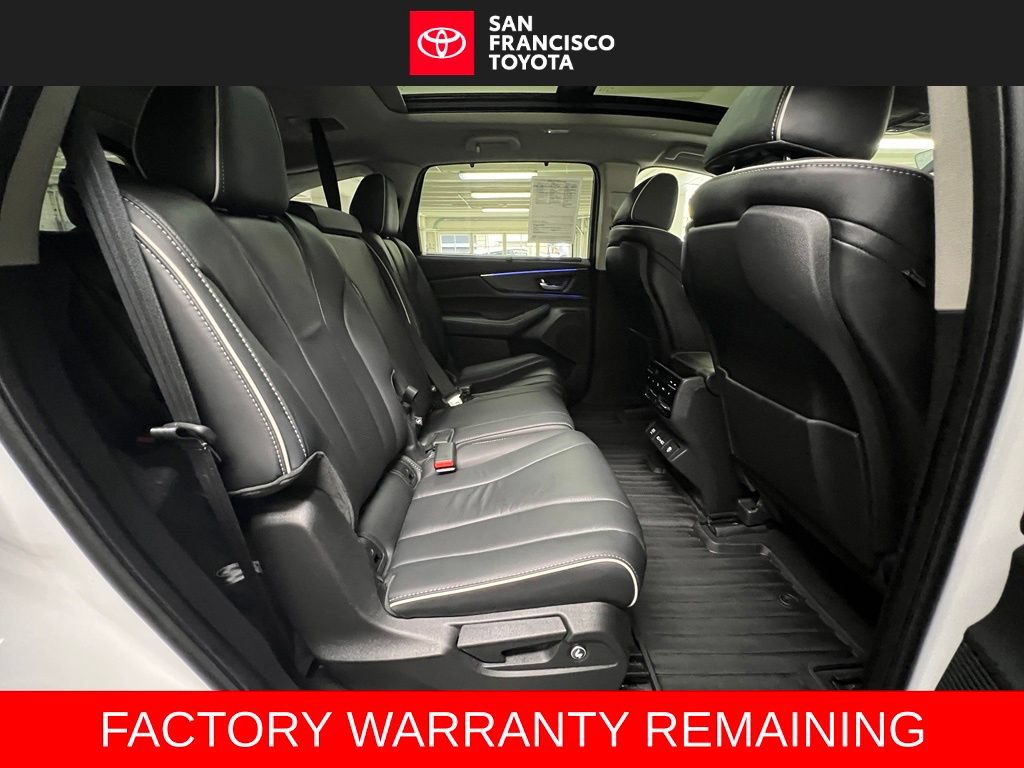 Used 2024 Acura MDX w/ Advance Package AWD/4WD image 19