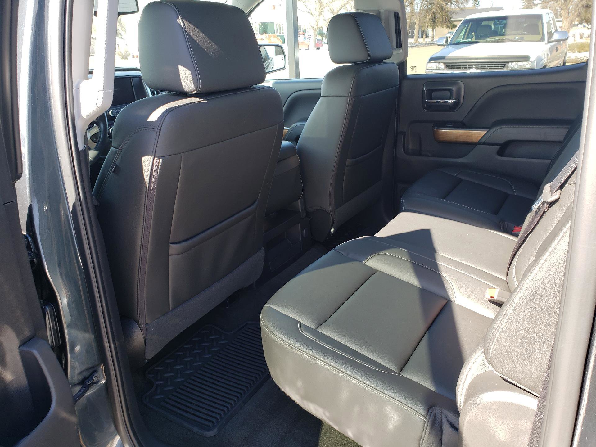 Used 2018 Chevrolet Silverado 1500 LTZ AWD/4WD image 10
