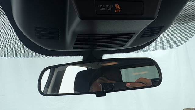 Certified 2023 Nissan Rogue SV image 31