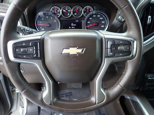 Used 2022 Chevrolet Silverado 2500 LTZ w/ LTZ Convenience Package AWD/4WD image 12