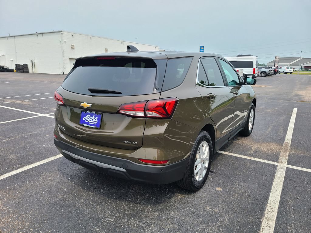 Used 2024 Chevrolet Equinox LT AWD/4WD image 7