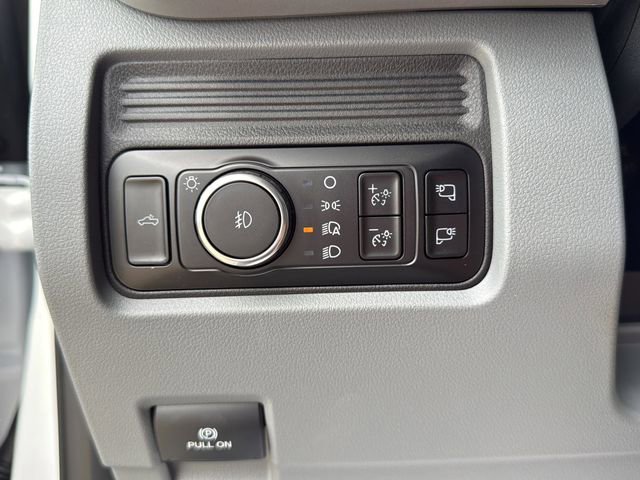 Used 2026 Ford F450 XLT w/ FX4 Off-Road Package AWD/4WD image 19
