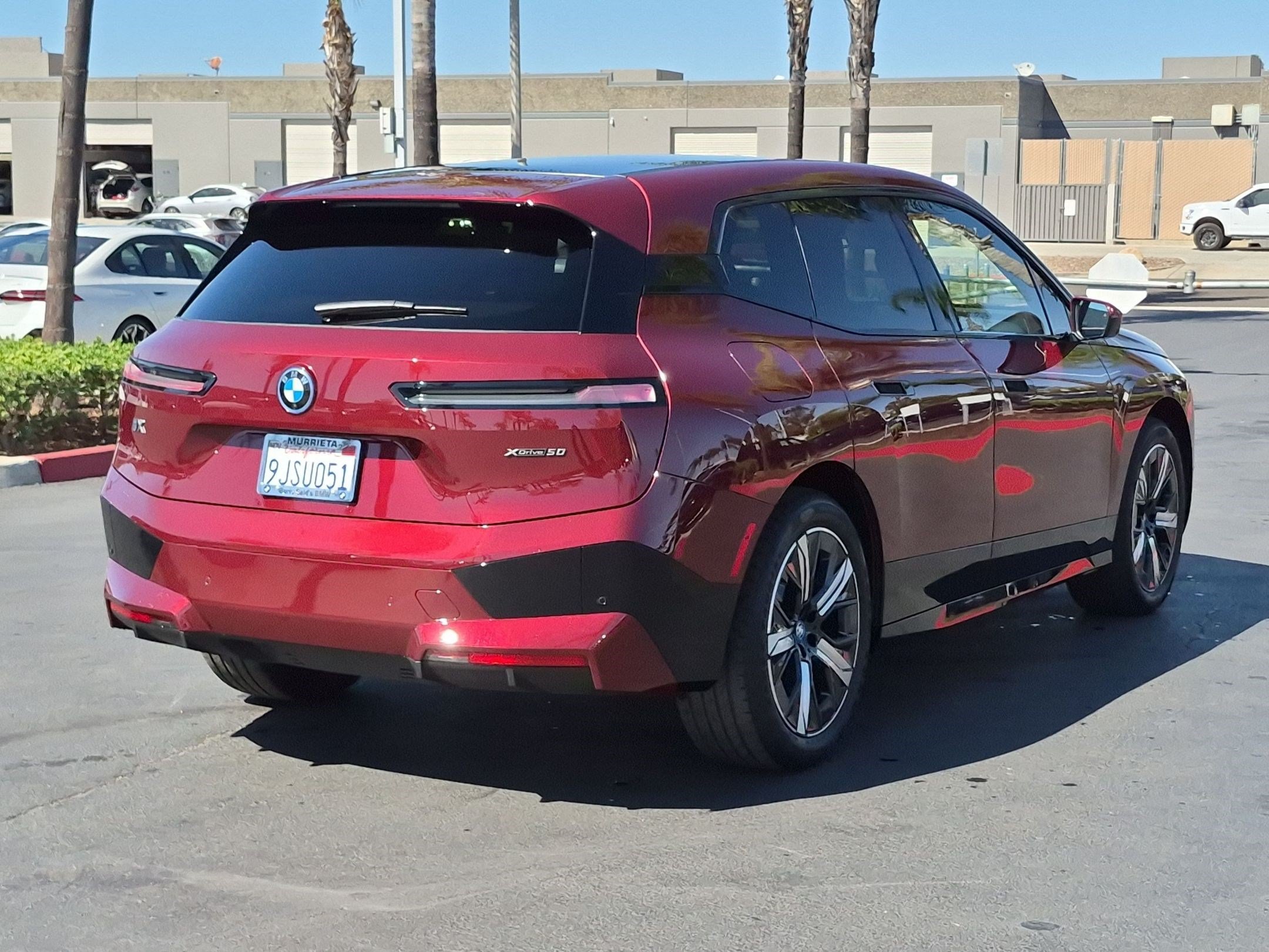 Certified 2024 BMW iX xDrive50 w/ Premium Package AWD/4WD image 10