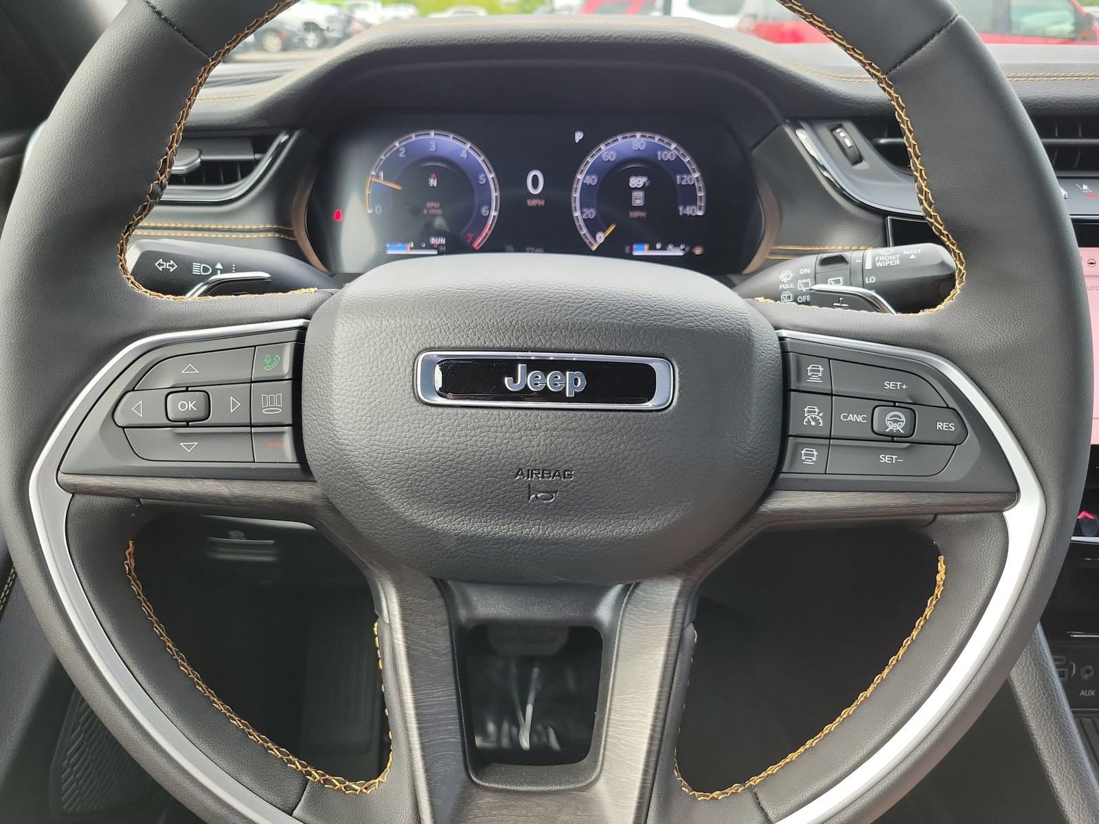 New 2026 Jeep Grand Cherokee L Limited AWD/4WD image 11