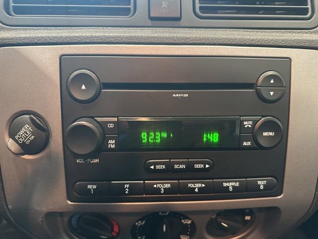 Used 2006 Ford Focus ZX5 Hatchback image 17