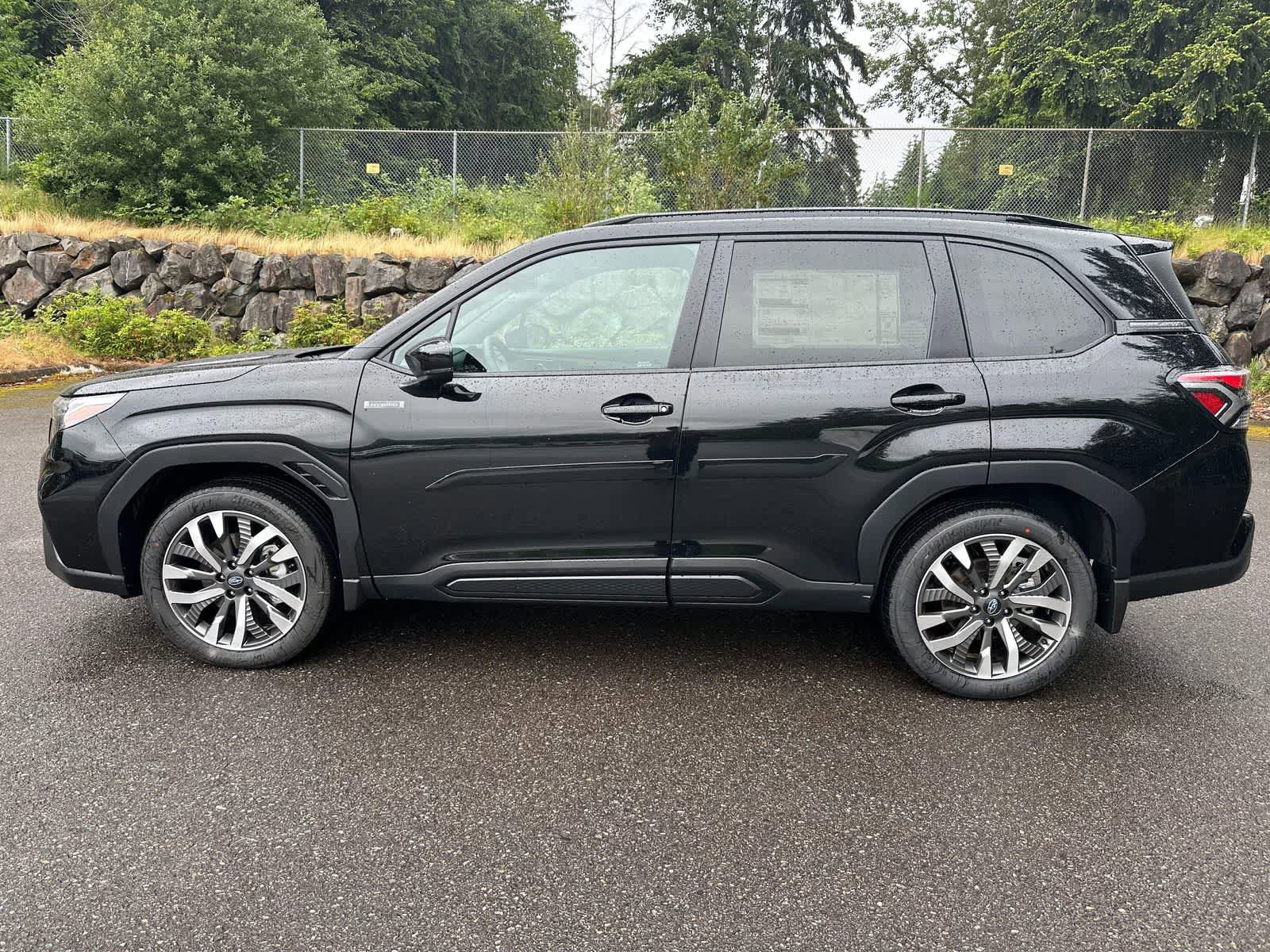 New 2026 Subaru Forester Touring AWD/4WD image 2