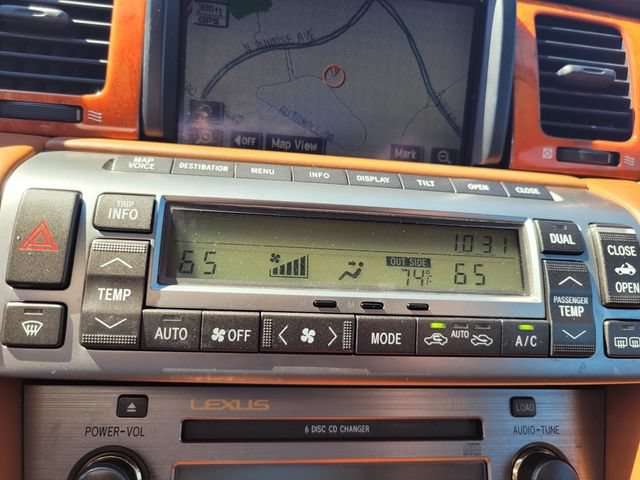 Used 2006 Lexus SC 430 Convertible RWD image 24