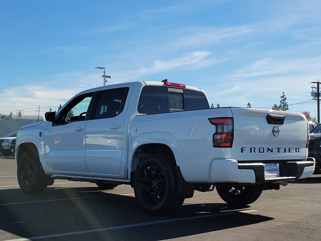 New 2026 Nissan Frontier SV w/ SV Convenience Package RWD image 2