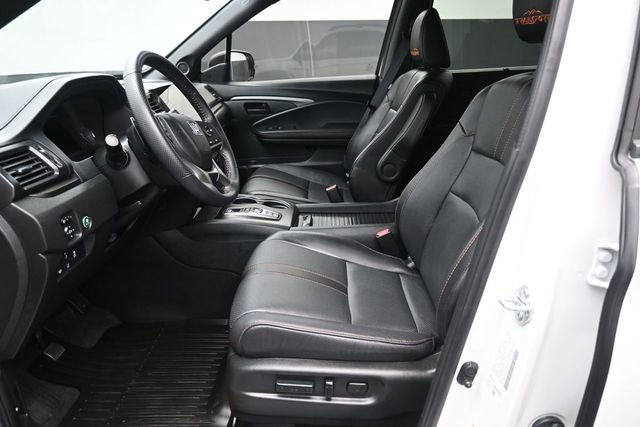 Certified 2023 Honda Passport TrailSport image 21