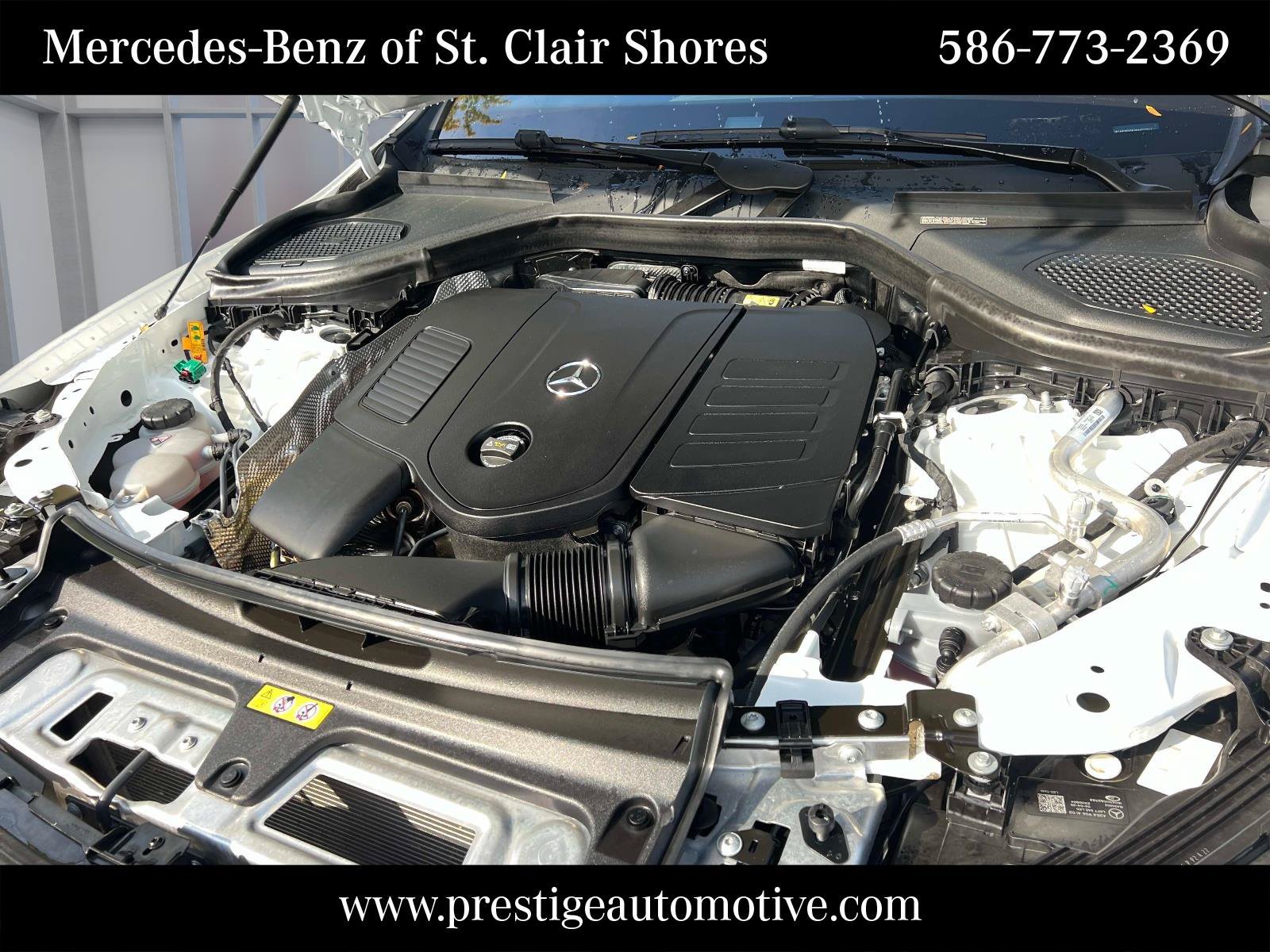Used 2025 Mercedes-Benz GLC 350e 4MATIC image 14