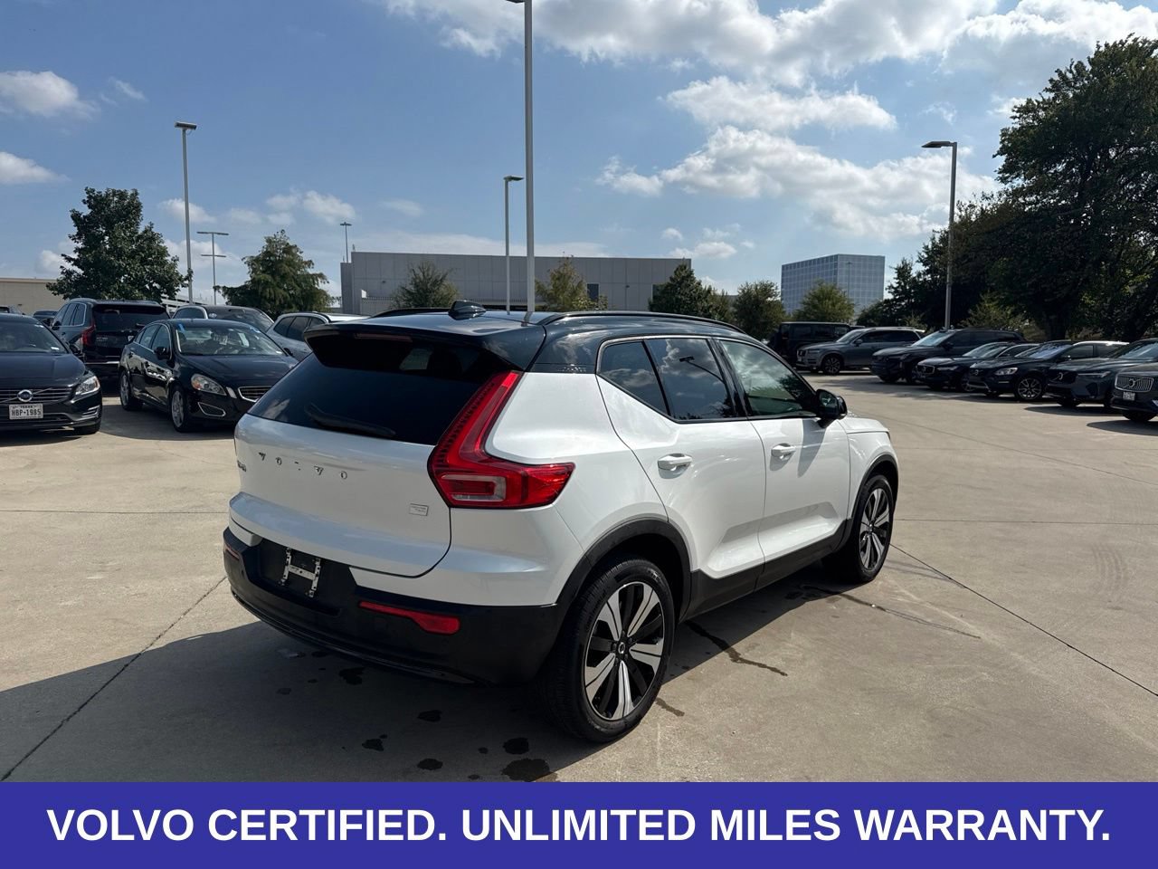 Certified 2023 Volvo XC40 Recharge Plus AWD/4WD image 6