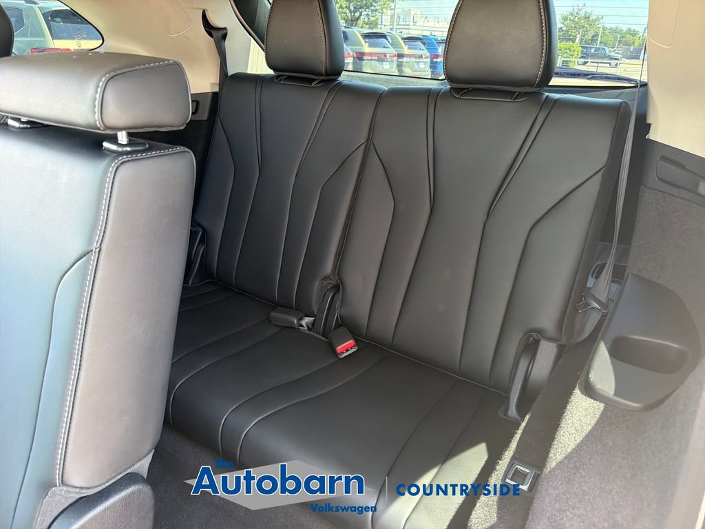 Used 2024 Acura MDX SH-AWD w/ Technology Package image 25