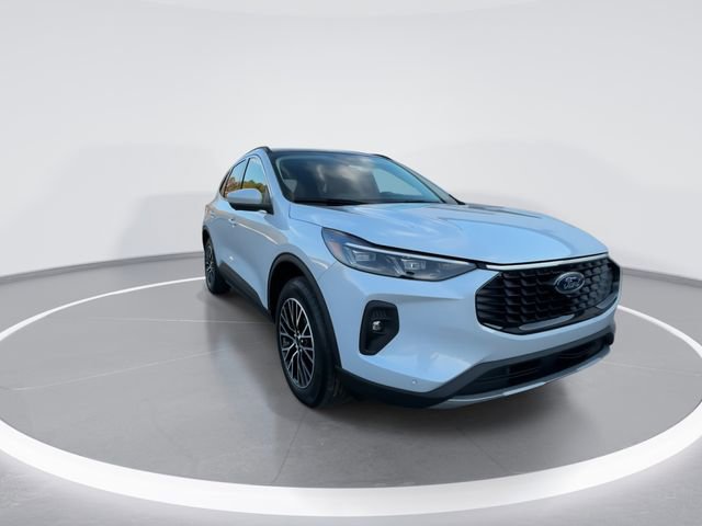 New 2026 Ford Escape SE w/ PHEV Premium Package FWD image 2