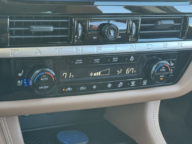 New 2026 Nissan Pathfinder Platinum AWD/4WD image 10
