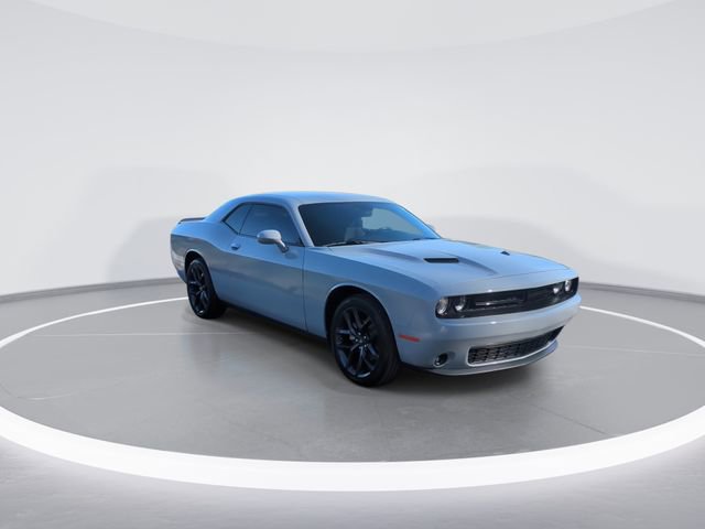 Used 2022 Dodge Challenger SXT w/ Blacktop Package image 2
