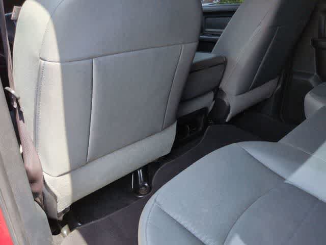 Used 2014 RAM 1500 Express AWD/4WD image 18