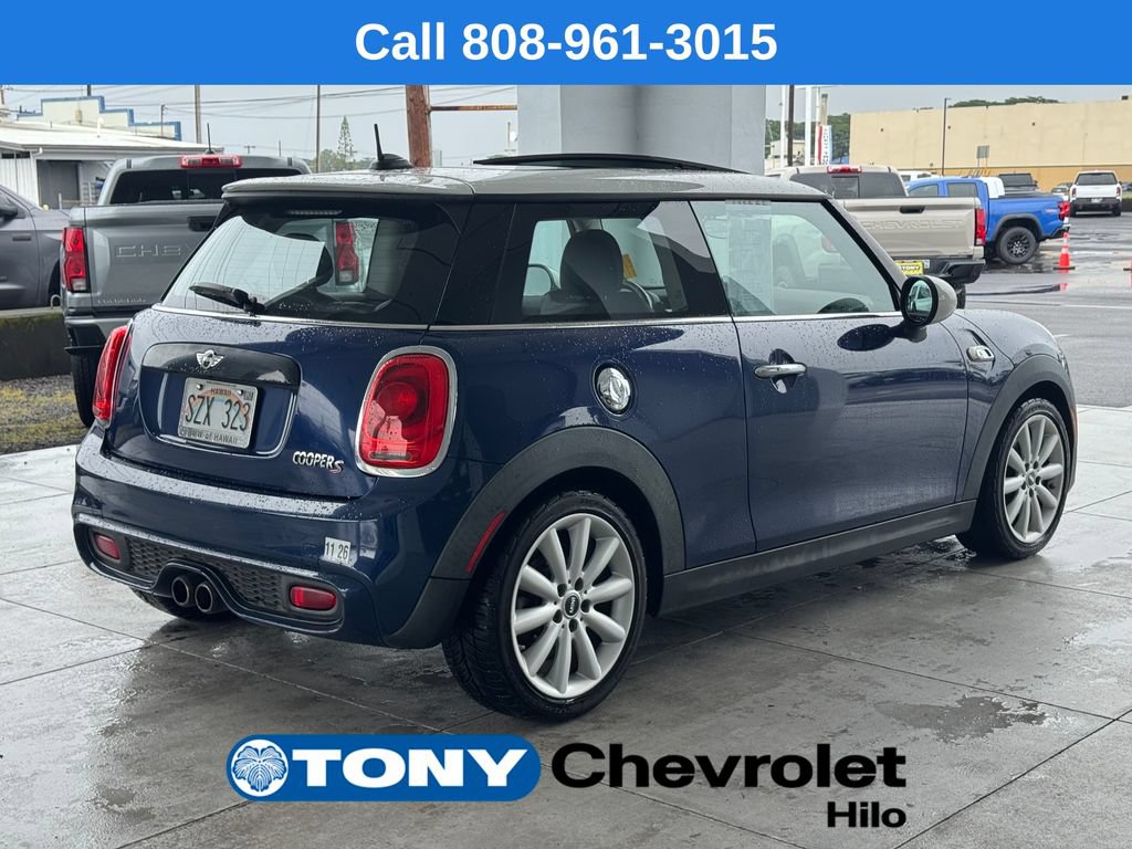 Used 2017 MINI Cooper S FWD image 5