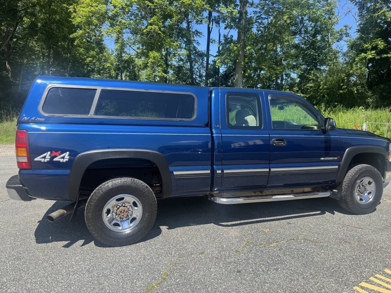 Used 2002 Chevrolet Silverado 2500 LS w/ Snow Plow Prep Pkg AWD/4WD image 7