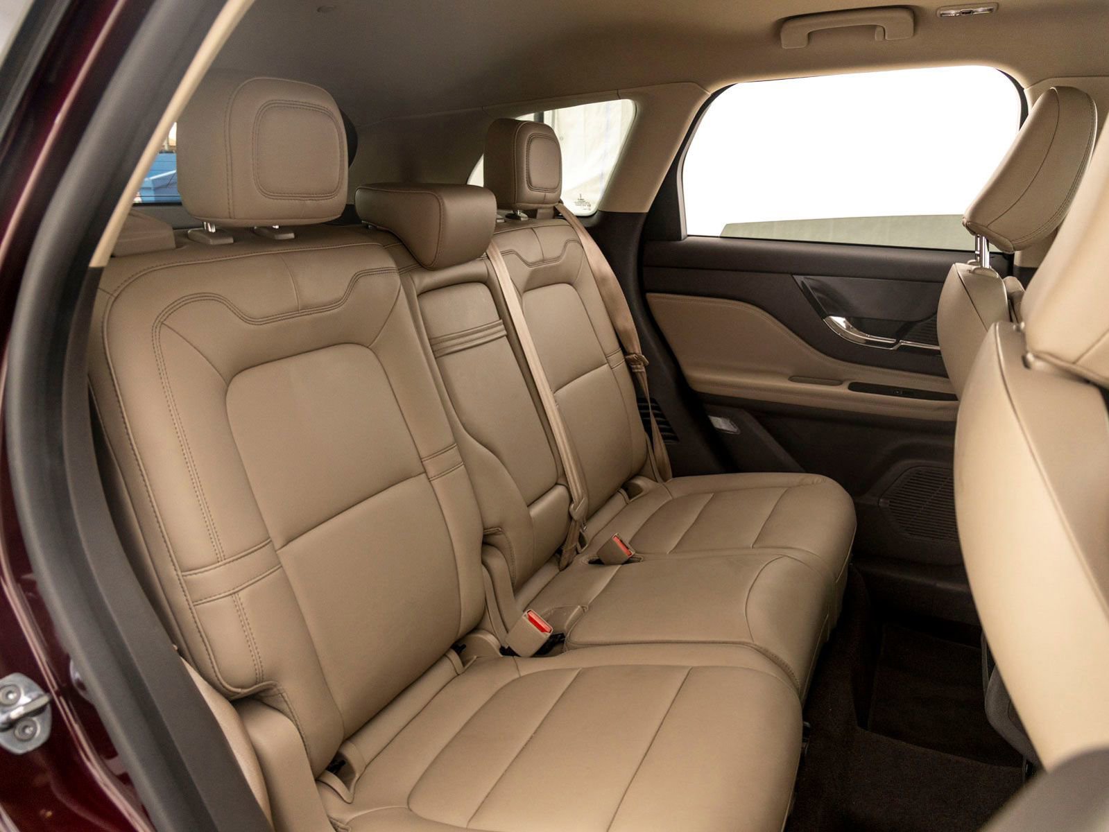 Used 2021 Lincoln Corsair FWD w/ Convenience Package image 23