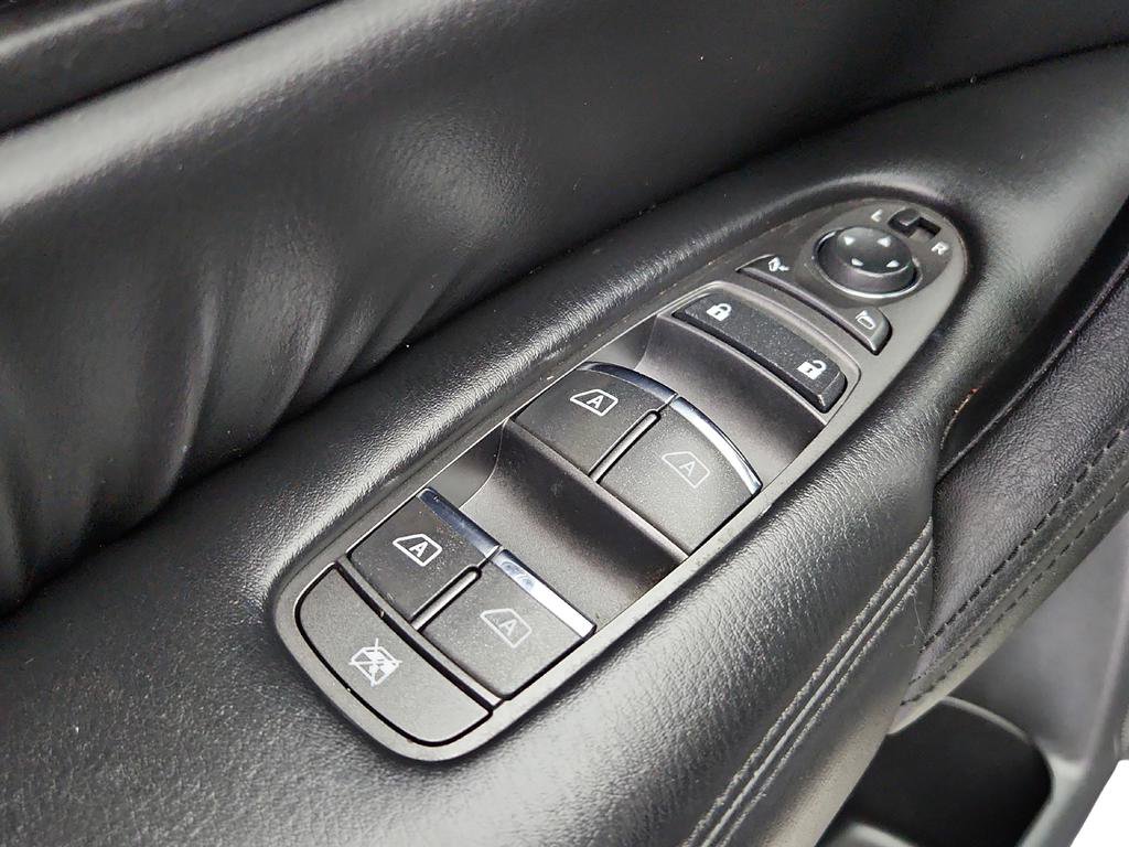 Used 2023 Nissan Armada SL image 29