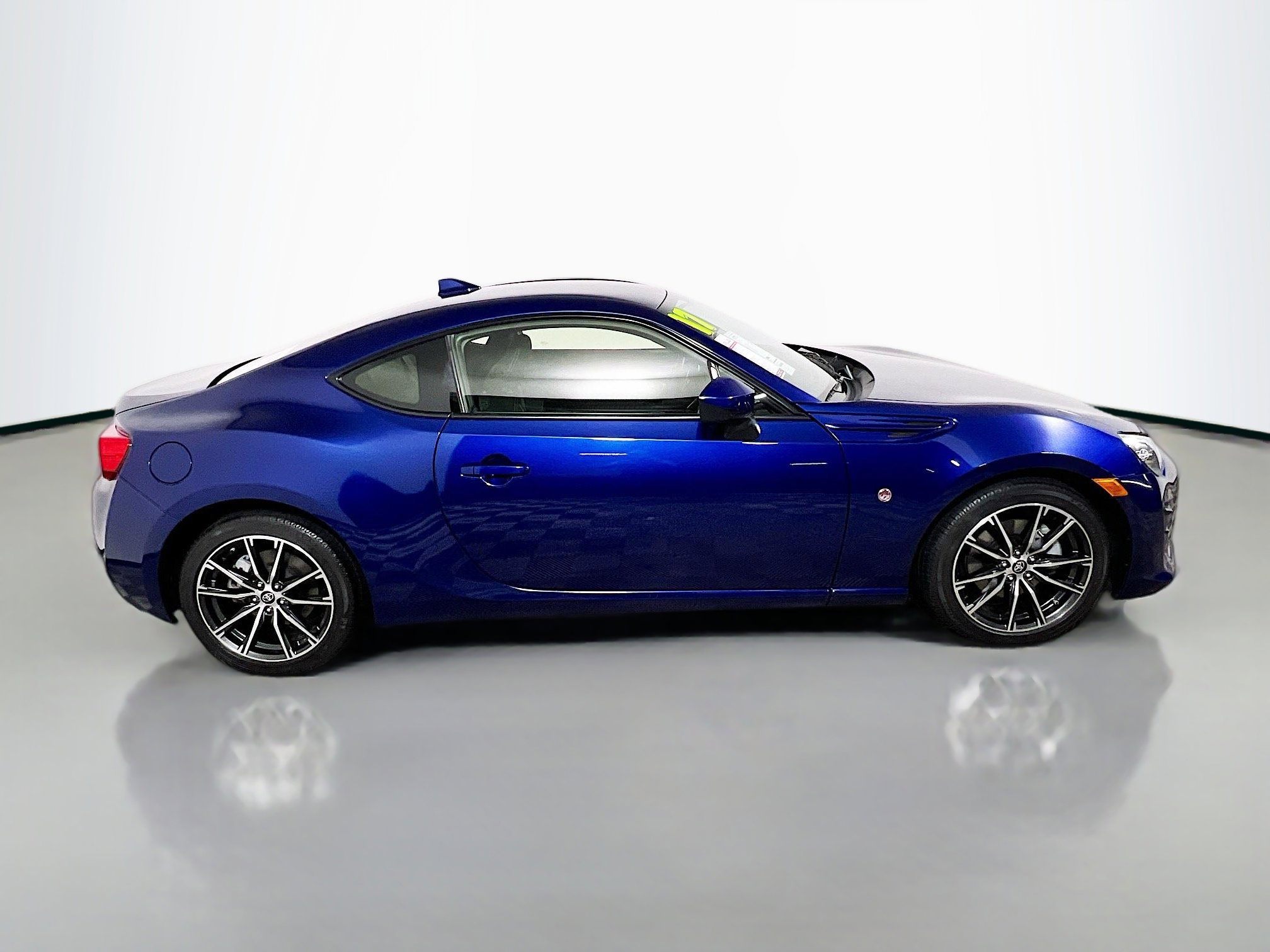 Used 2017 Toyota 86 860 Special Edition image 3