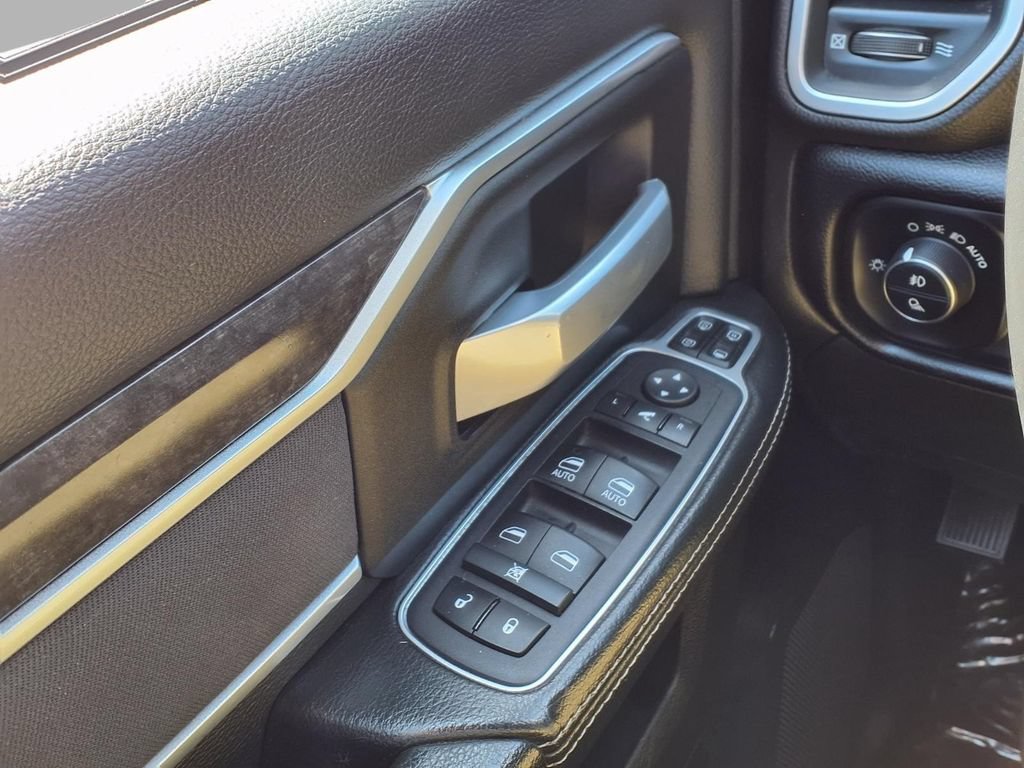 Used 2024 RAM 2500 Big Horn AWD/4WD image 17