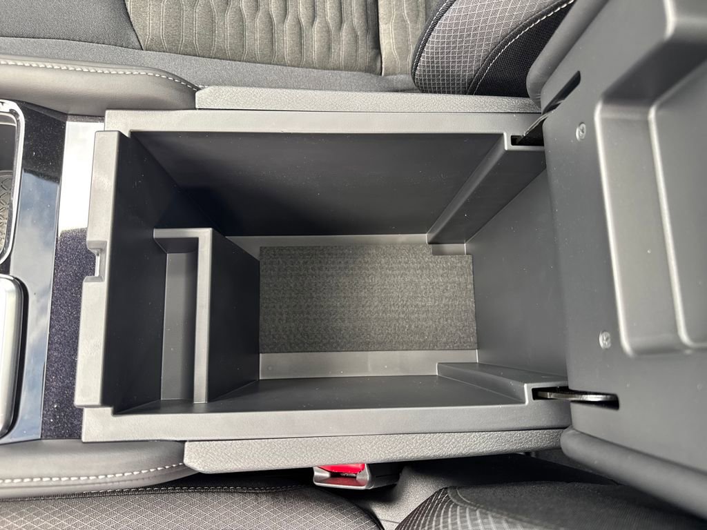 New 2026 Nissan Pathfinder SV w/ SV Premium Package image 27