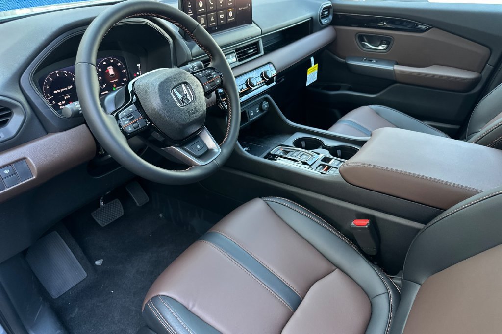 New 2026 Honda Pilot TrailSport image 10