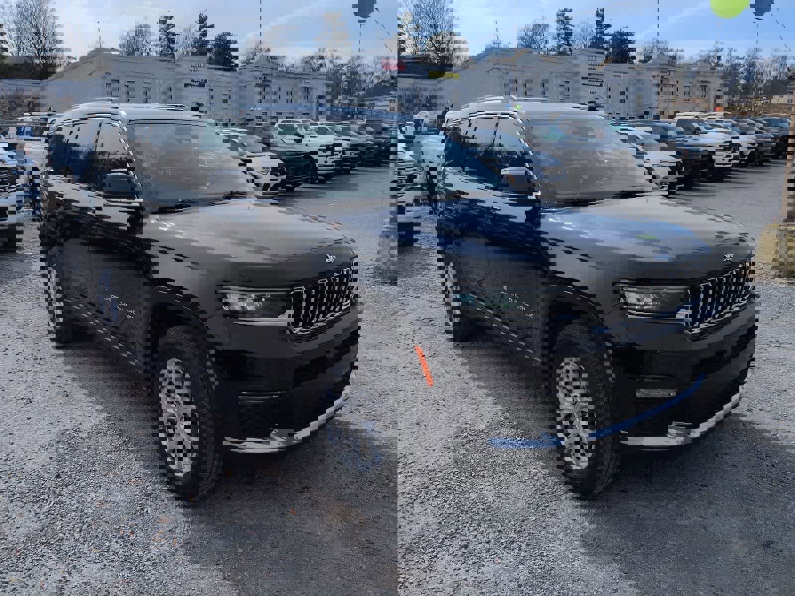 Used 2021 Jeep Grand Cherokee L Limited image 2