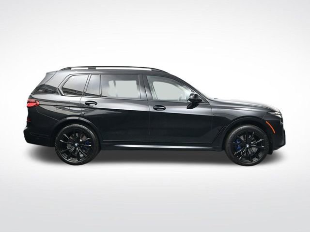 Used 2024 BMW X7 M60i w/ Executive Package image 3