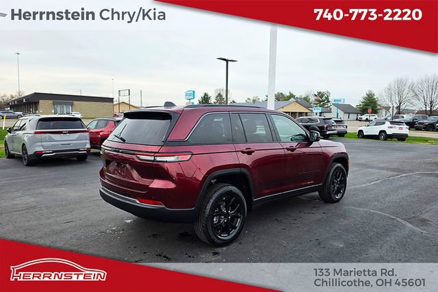 New 2026 Jeep Grand Cherokee Laredo image 29
