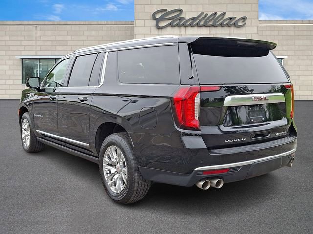 Used 2022 GMC Yukon XL Denali AWD/4WD image 5