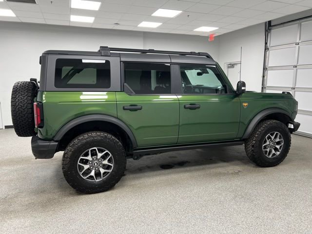 Used 2022 Ford Bronco Badlands AWD/4WD image 14