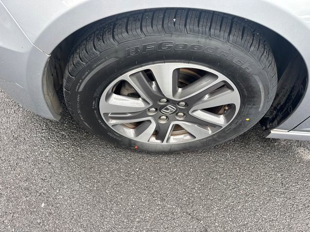 Used 2017 Honda Odyssey Touring image 6