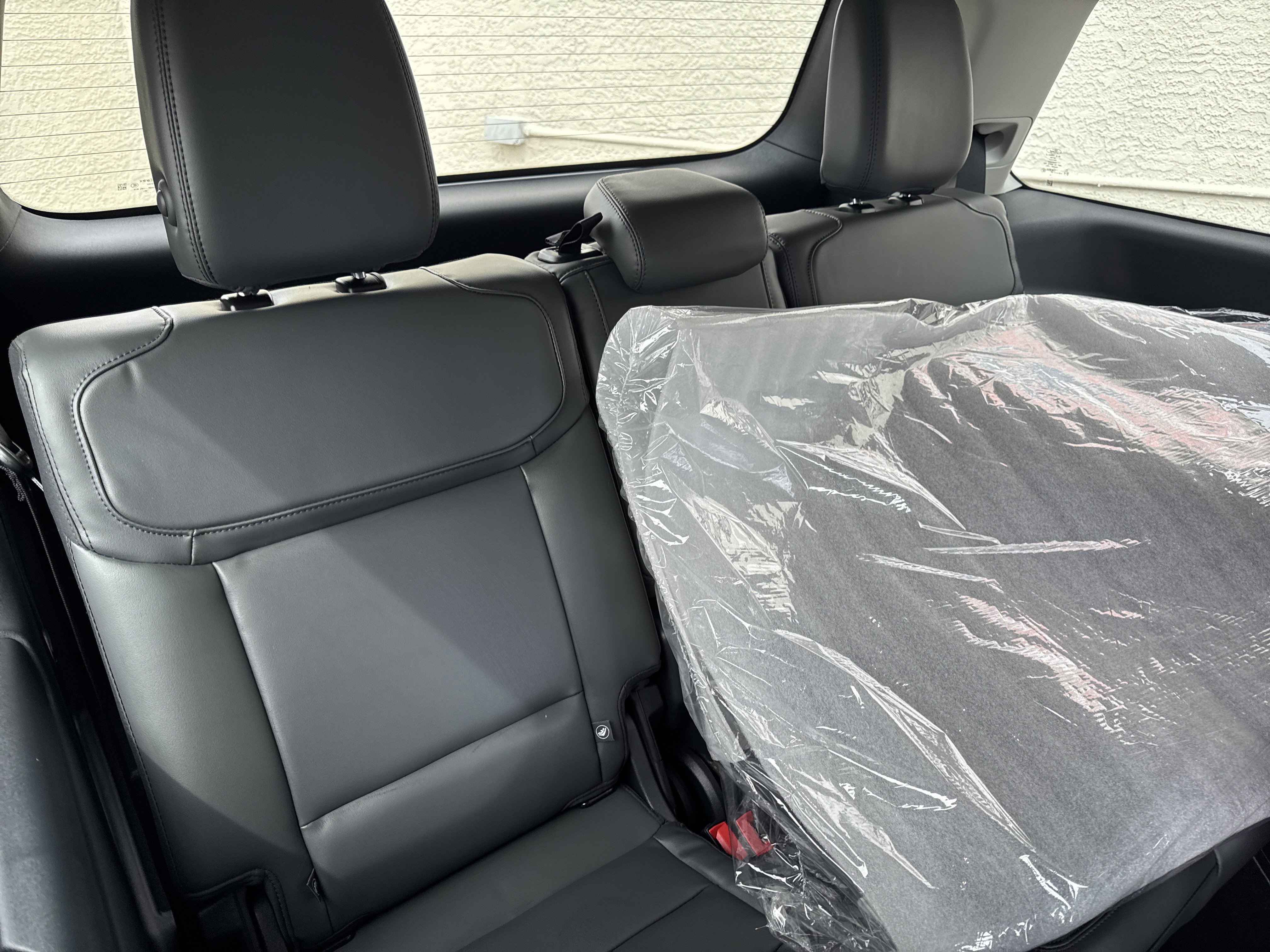 New 2026 Ford Expedition Active image 13