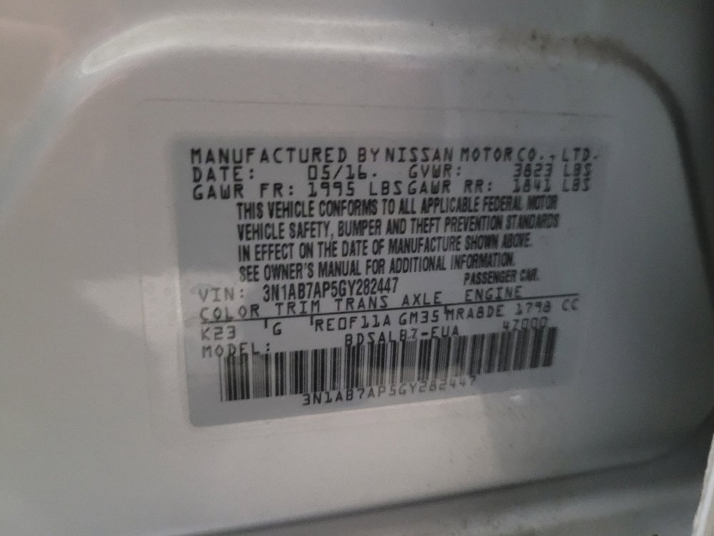 Used 2016 Nissan Sentra S FWD image 33