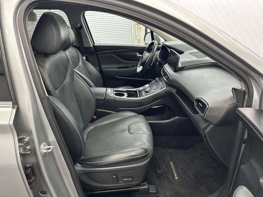 Used 2022 Hyundai Santa Fe SEL w/ Convenience + Premium Package FWD image 14